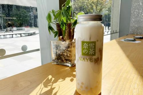 奈雪的茶加盟費多少?加盟店成本預(yù)算!