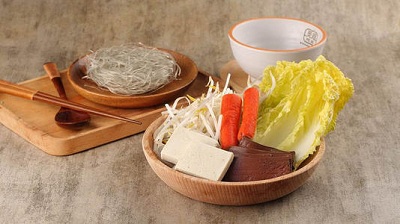 覓姐麻辣燙加盟輕松創(chuàng)業(yè)，味道出眾產(chǎn)品豐富